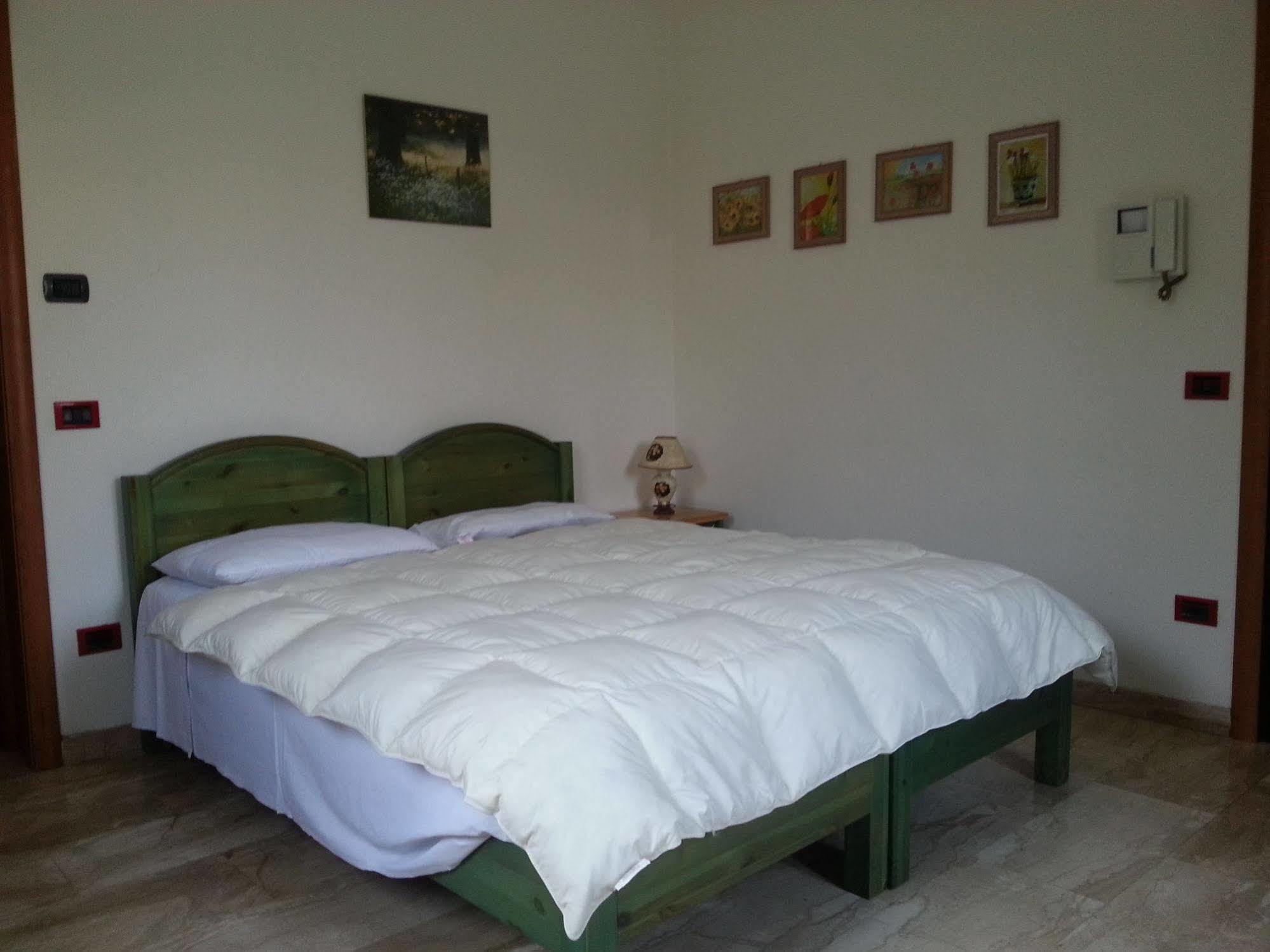 Residence La Vecchia Reggio Реджонель-Эмилия Экстерьер фото